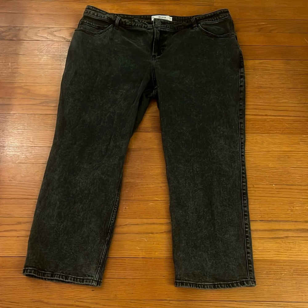 Hollister low rise relaxed straight jeans